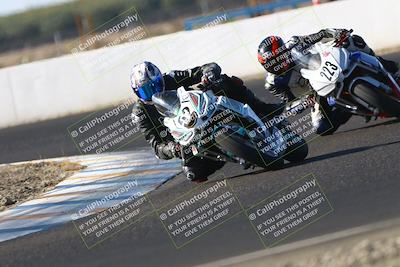 media/Sep-06-2025-CRA (Sat) [[cd32356307]]/Races/Race 10/